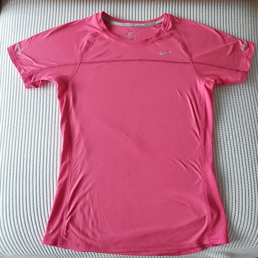 Nike Dri Fit Running Top in XS